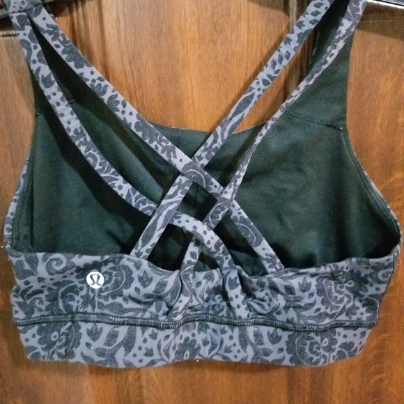 lululemon athletica Other - LULULEMON BRA- SIZE 6